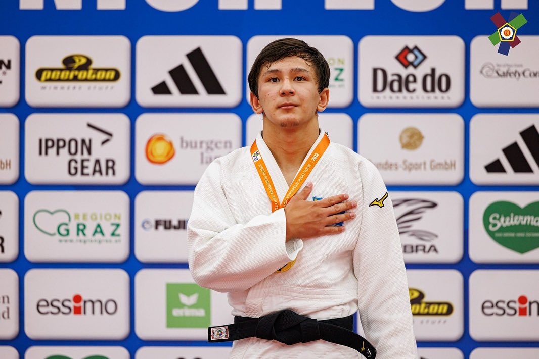 Траннилер үйдегі ххх орысша