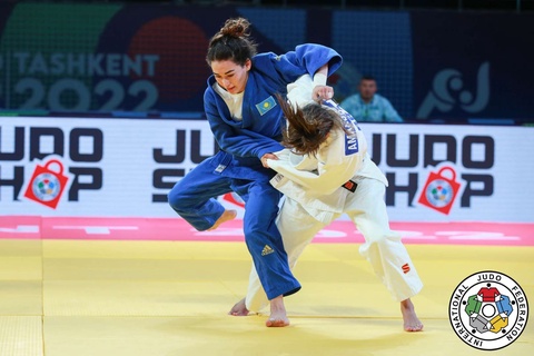 Сборная Казахстана завоевала две медали в первый день Чемпионата Мира