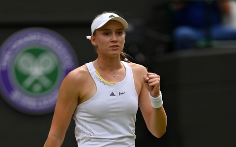 Елена Рыбакина вышла в четвертьфинал лондонского турнира
