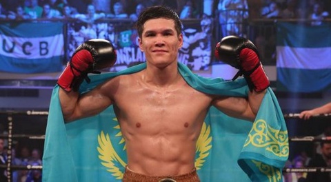 Данияр Елеусинов получил рассечение и выиграл третий бой в профи