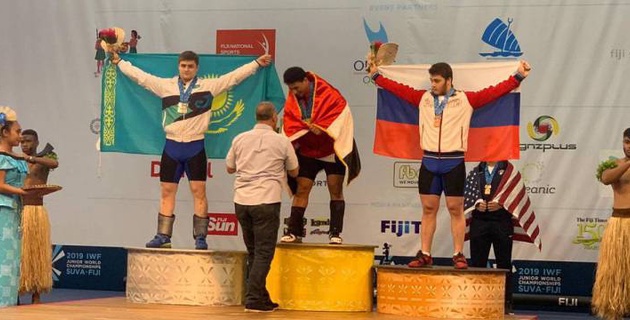 Артем Антропов жасөспірімдер арасындағы Әлем чемпионатында күміс жүлдеге ие болды