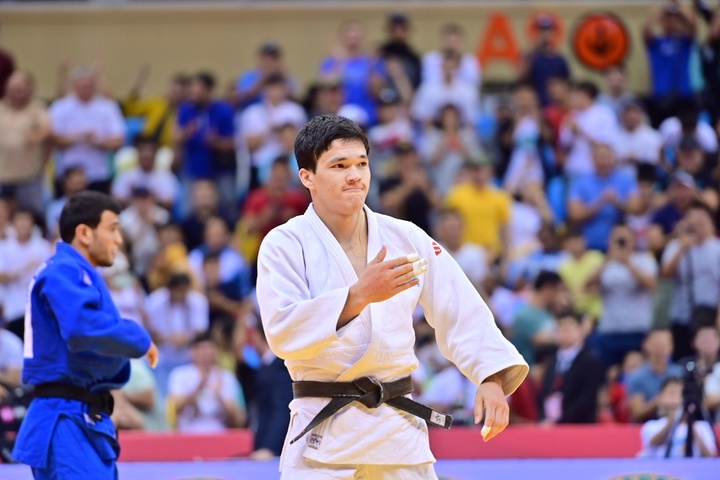 Данияр Шамшаев выиграл Чемпионат Азии