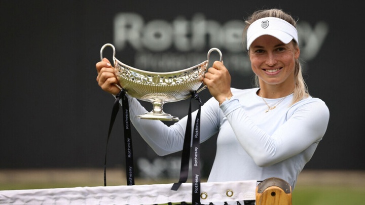 Юлия Путинцева выиграла первый трофей в карьере на траве под эгидой WTA