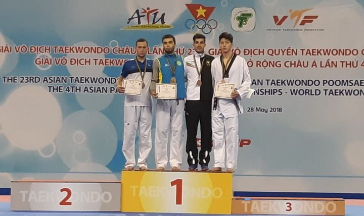 Казахстанские таеквондисты успешно выступили на чемпионате Азии