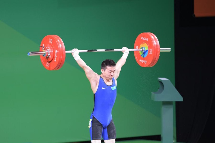 Қазақстандық ауыр атлет Арли Чонтей әлем чемпионатында күміс медаль еншіледі